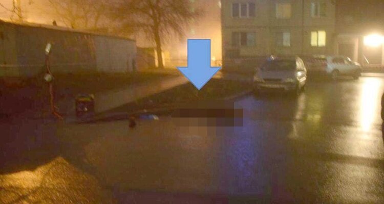 У Вінниці чоловік заколов родича та залишив на вулиці помирати